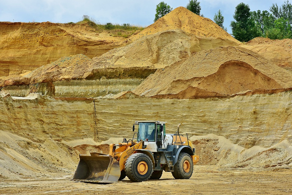 Departamento de Mecánica inicia ciclo de charlas sobre mantenimiento de equipos mineros